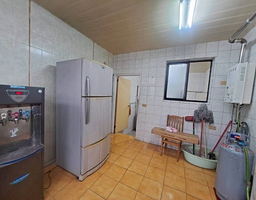 中正北路大空間,划算整層出租,可神明廳,誠可商議 - Image 3