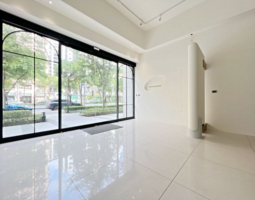 家樂福商圈【富堡仁愛】正馬路金店面 - Image 6