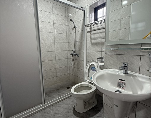 全新獨立套房！近友達光電、美光、臨近后科園區、花博森林公園！ - Image 8