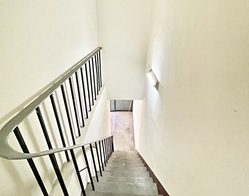 整棟二樓半🍁可寵🍁租補入籍營登🍁門前好停汽車🍁兩房 - Image 9