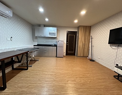 新埔板橋捷運(雙)一房一廳一衛浴一陽台大套房 - Image 1