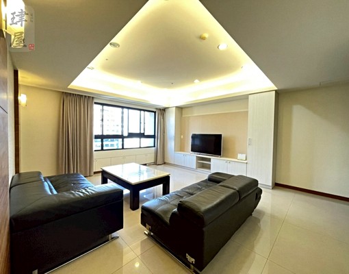 赫里翁🏙️青海路大四房平車🔥 - Image 1