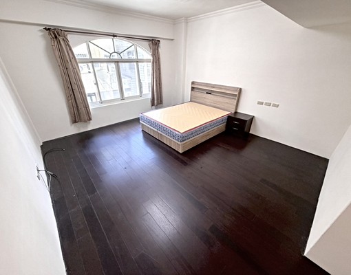 一層一戶大四房🉑租補戶籍✨傢俱電全配✨平面車位 - Image 7