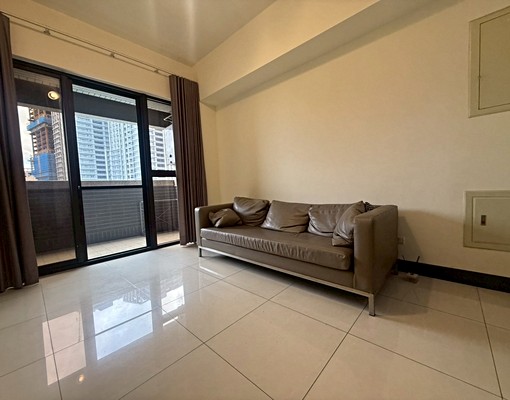 中央路雙陽台正2房出租/寵物友善/近海山捷運站/租金含車位 - Image 2