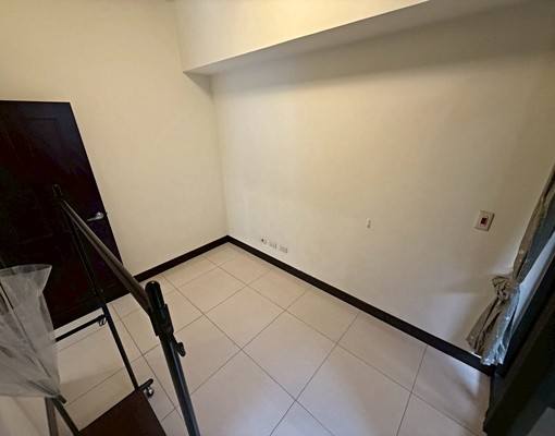 中央路雙陽台正2房出租/寵物友善/近海山捷運站/租金含車位 - Image 11