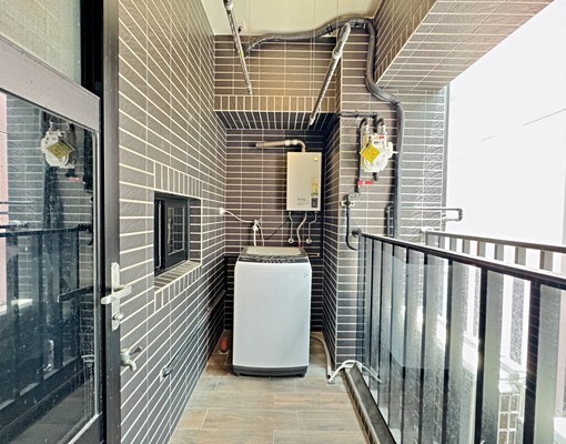 漢神棧⾼樓河景宅 - Image 13