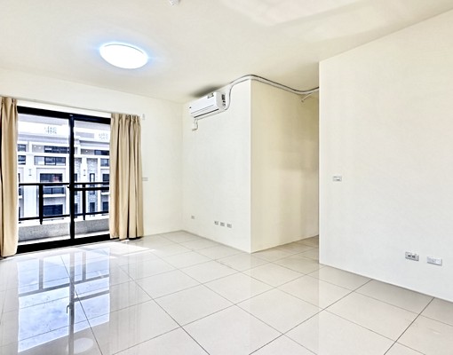 鹿寮國中♡優質寬敞3房♡近三井out♡平車/機車♡三面採光♡ - Image 3