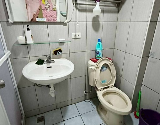 三多商圈|漢神本館|套雅房! - Image 4