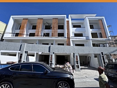 全新透天1589萬起高雄湖內市中心15分鐘到台南東