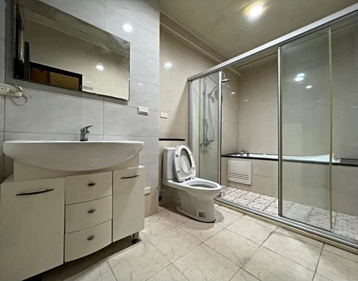 左營#社區透天#面寬雙車墅#五大房#鬧中取靜 - Image 7