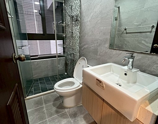 楠梓高峰街捷客大樓免仲可租補🏠兆基社會住宅 - Image 7