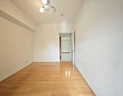 南區捷運四房✨附平面獨立車位 - Image 7