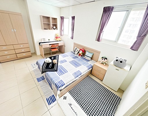 青海/河南✴漂亮採光✴超大空間✴大衛浴✴陽台✴獨洗獨曬 - Image 3