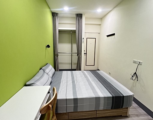 有獨立洗手台及大面窗的雅房 - Image 6