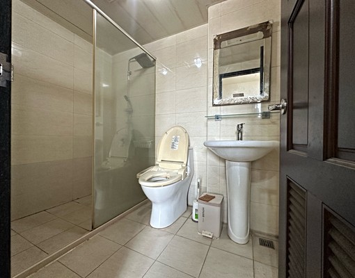 可租補免仲介費近水湳市場.中央公園三房附平面車位 - Image 5