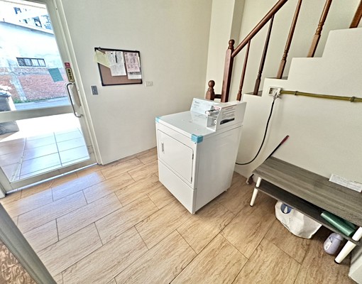 🏙中國醫中科大｜一中商圈・電梯套房・可租補✨附室內機車位 - Image 11