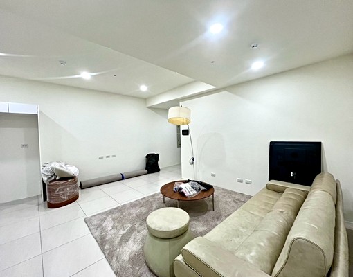 《附簡易家具》兩房可租補可寵 - Image 1