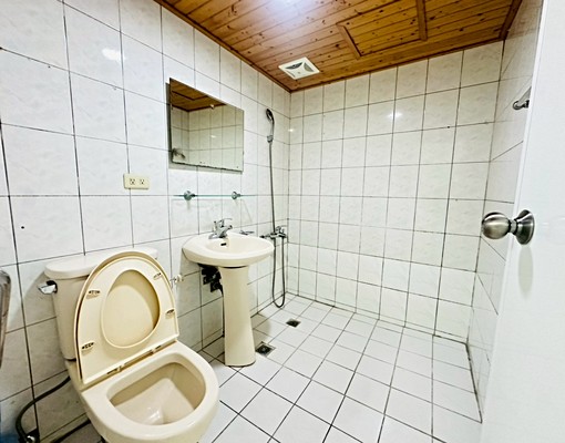 精密園區【大3房平車】可租補|傢俱可談|室內26坪 - Image 6