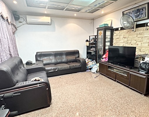 八德介壽路角窗整棟出租✨可店可住、使用空間大 - Image 1