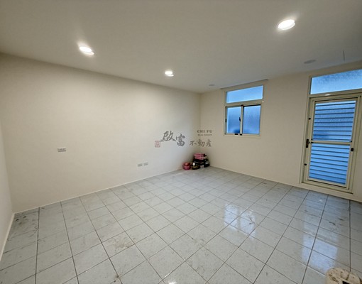 『啟富DN❤️』超美全棟整新大透店🔥住家+店面+門口雙車位 - Image 9