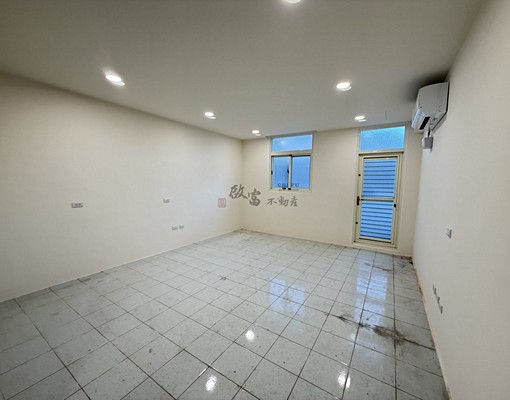 『啟富DN❤️』超美全棟整新大透店🔥住家+店面+門口雙車位 - Image 11