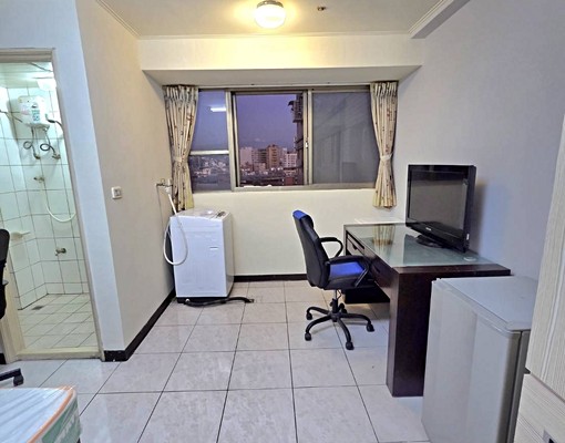 近逢甲/無限棟距/浴廁開窗/安靜通風/可租補免仲/意志力 - Image 2