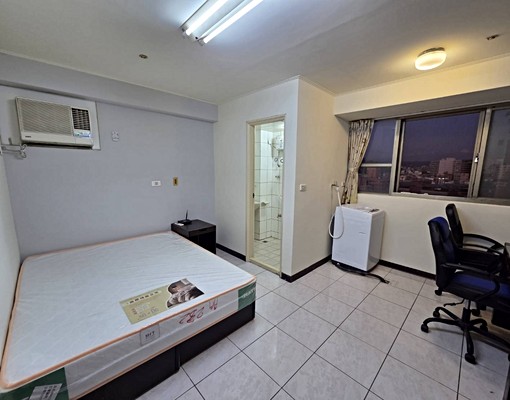 近逢甲/無限棟距/浴廁開窗/安靜通風/可租補免仲/意志力 - Image 1