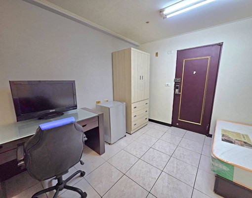 近逢甲/無限棟距/浴廁開窗/安靜通風/可租補免仲/意志力 - Image 6