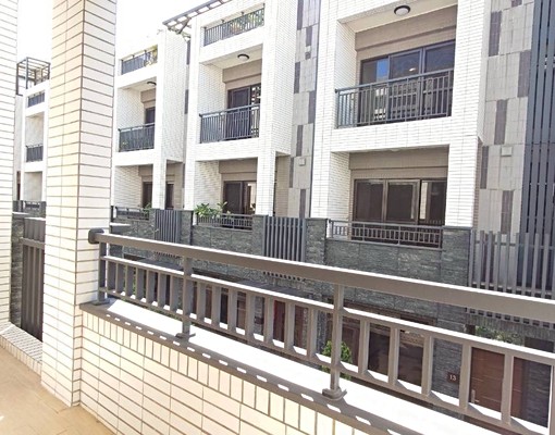 大時代電梯透天☀️含車庫✨租補入籍✨大坪空間✔️ - Image 2