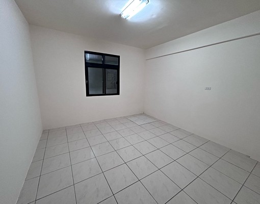 🏡三重中正北路｜3+1房超大空間｜格局方正｜可神明廳可租補 - Image 5