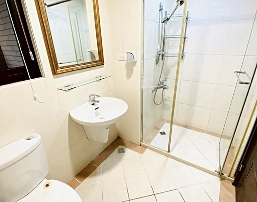 三鐵共構娛樂城林新醫院💖可租補戶籍超美三房含平車💖浴缸 - Image 12