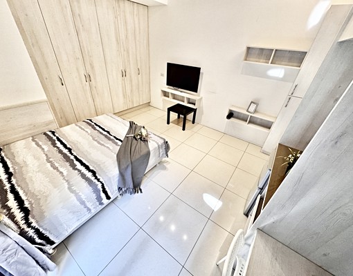 西區教育大學💕整棟超級新✨可租補✨大露台✨汽車位可租 - Image 8