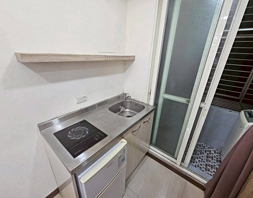 三重⚡️可租補稅/採光通風/獨立陽台/獨洗曬/傢俱齊全/台電 - Image 5