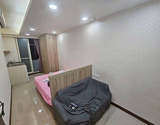 三重⚡️可租補稅/採光通風/獨立陽台/獨洗曬/傢俱齊全/台電 - Image 3