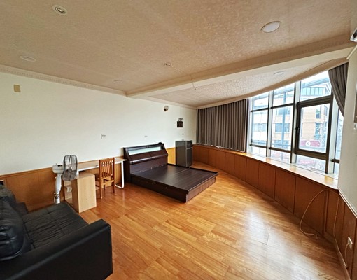 💥限時秒殺🔥需公證可租補🔥榮總旁二期超大分租2房 - Image 1