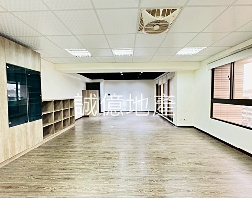 🍊誠億乃今🍊近捷運公園首席面公園可住可辦|租補入戶籍寵物 - Image 4