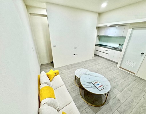 搶先曝光✨西區超秒殺整棟✅可貓狗✅可租補✅可戶籍✅可工作室 - Image 1