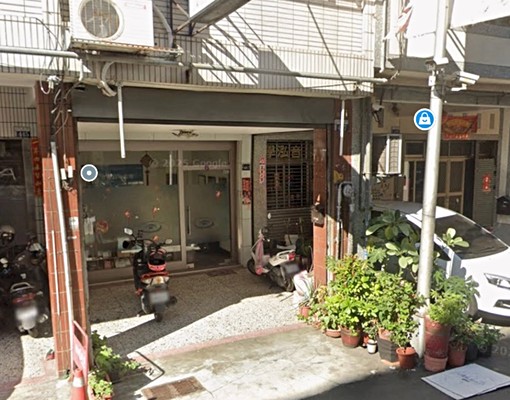 水安宮大英街/精美裝潢透天一樓沙發雙人大套房/可工作室可租補 - Image 10