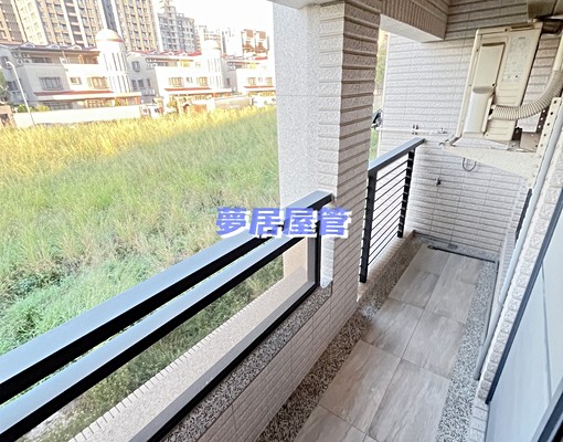 北屯別墅社區✨大車位✨大坪數✨高級衛浴✨垃圾室✨免爬梯 - Image 3