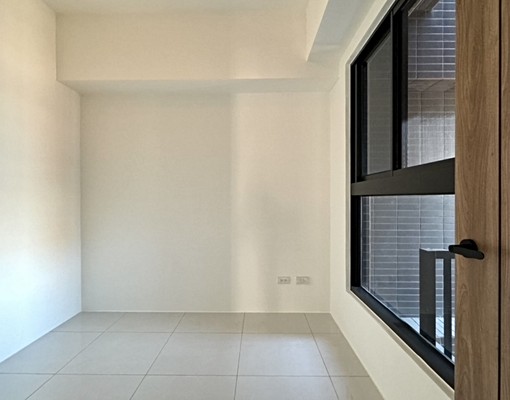 左營高鐵-文學苑｜4房平車｜新光三越 - Image 6