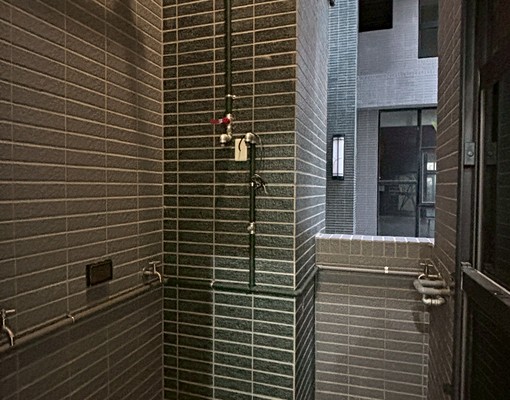 客運園區全新挑高1樓｜可住辦可營登可隔間夾層｜歡迎企業承租 - Image 9