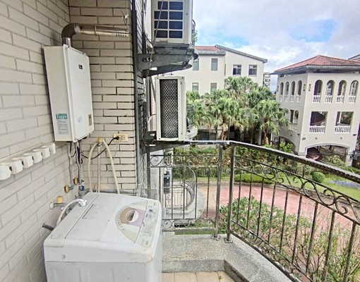 新店優質兩房電梯大樓整層住家/優質社區管理風景優美 - Image 13