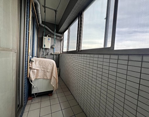 中山路中山國小愛買武陵高中旁3房車 - Image 10