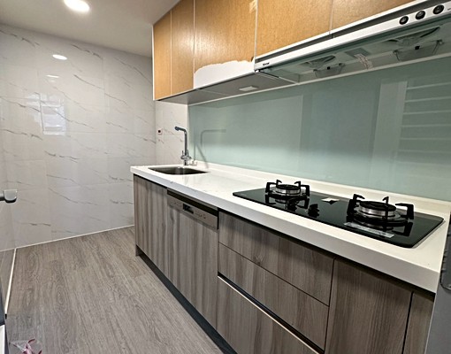 喬陽社宅-全新兩房屋/租金已含平面汽車位/可租補 - Image 8