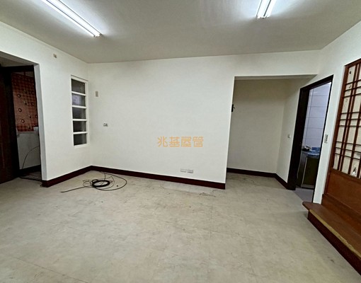 兆基社會住宅🏠市區三樓寵物友善自備家具小家庭 - Image 4