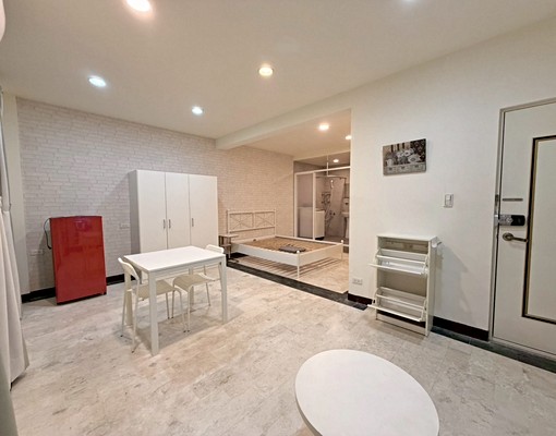 頂溪🚉獨洗曬✅大坪數✅ - Image 2