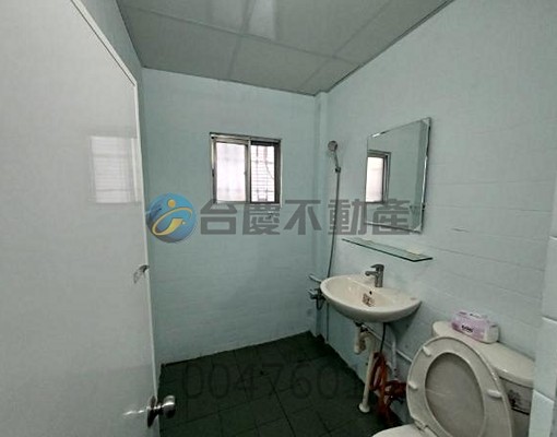 岡山公園西路優質透天店住 - Image 5