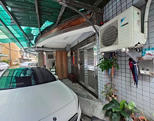 💎中正路稀有1樓+地下室💎🍎央北團隊小鄭🍎 - Image 1