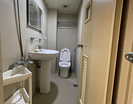 五權車站❤有陽台套房❤小資族最愛 - Image 4