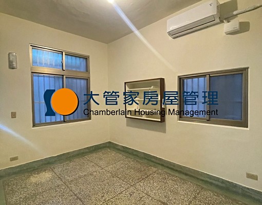 正市區優質4房透天有孝親房全屋新冷氣 - Image 11